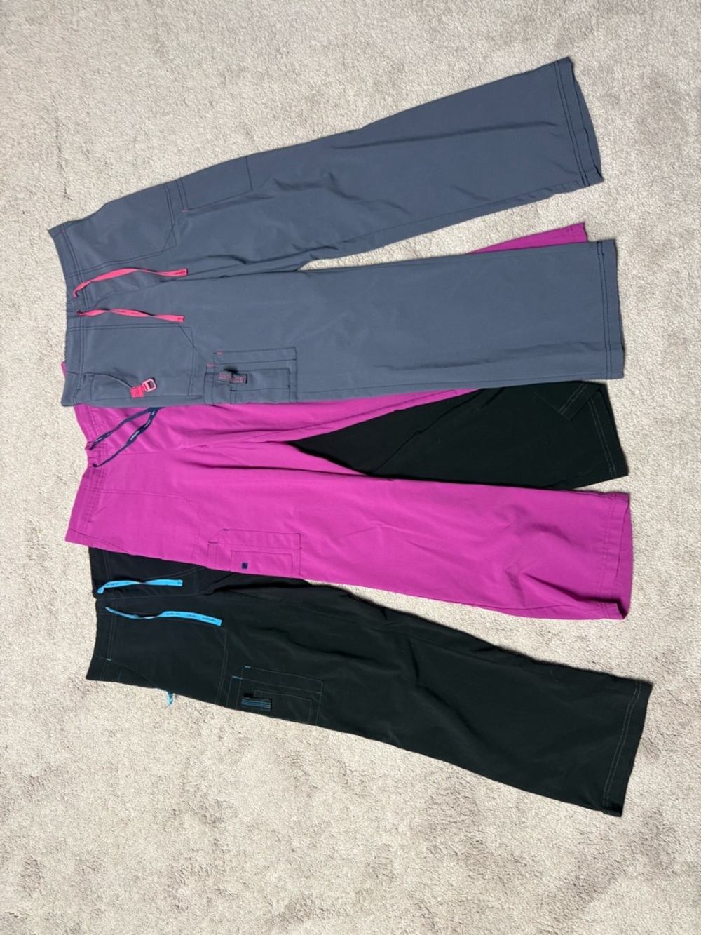 Carhartt Women's Pants in Black and Bright Pink